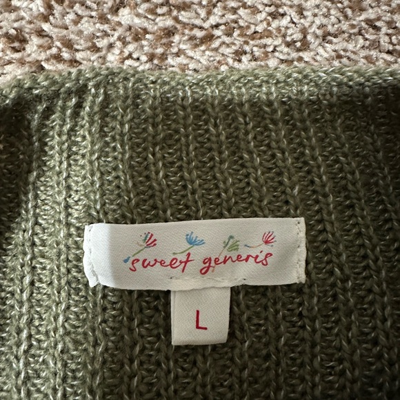 KNITTED SWEATER VEST - Picture 2 of 2